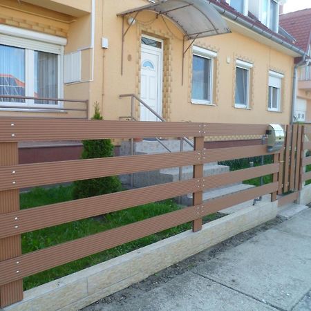 Palma Apartman Hajdúszoboszló Екстериор снимка