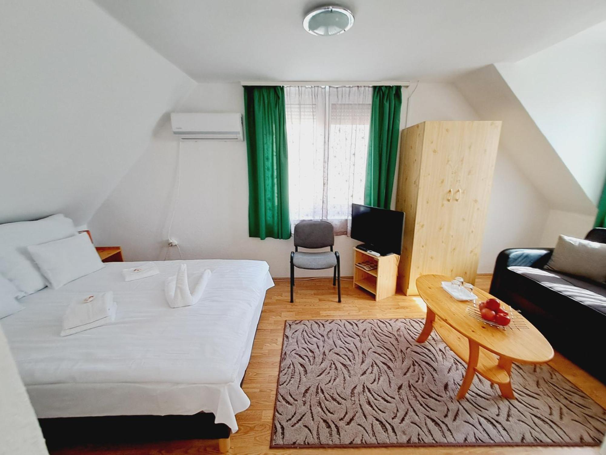 Palma Apartman Hajdúszoboszló Екстериор снимка