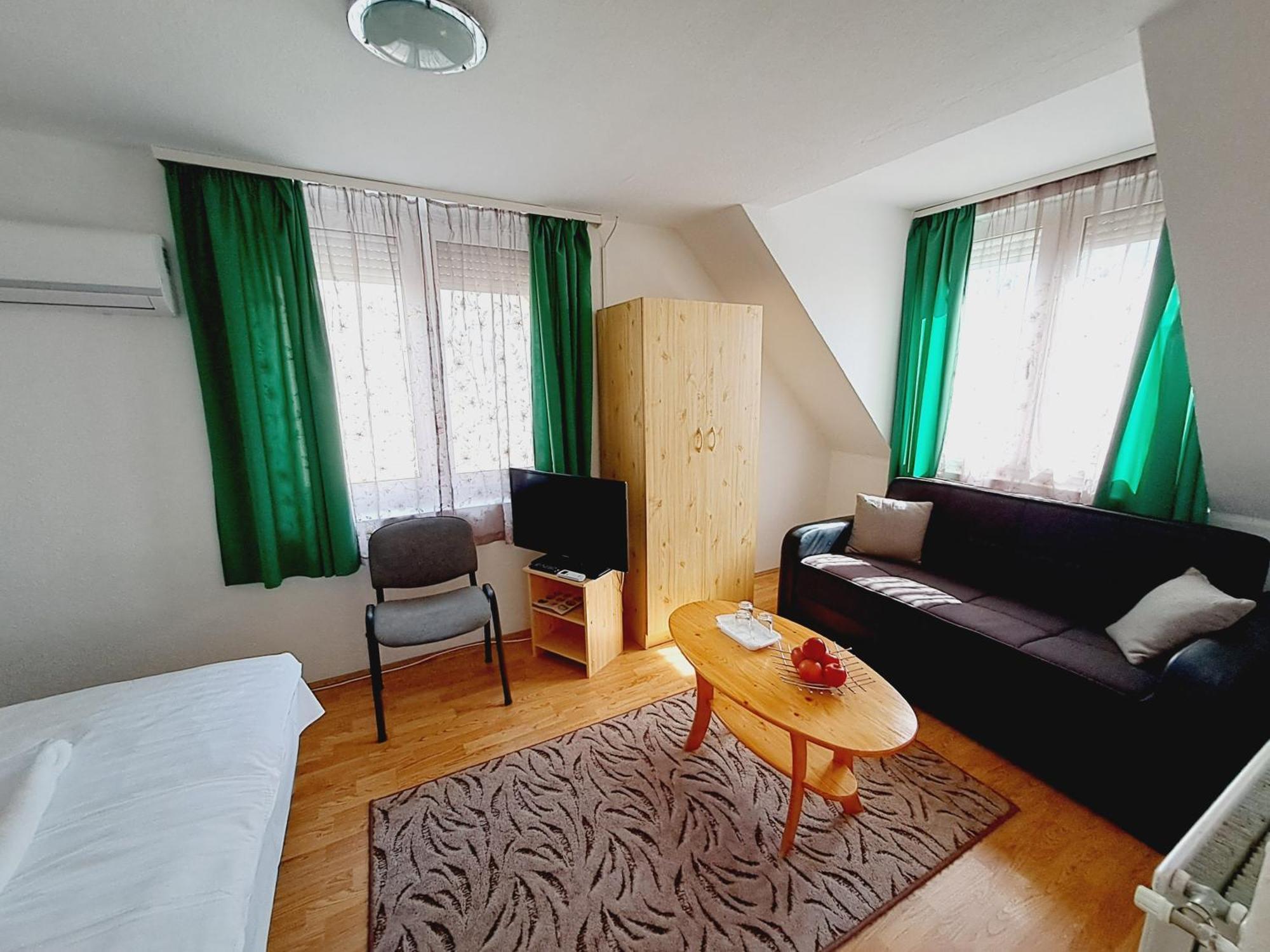 Palma Apartman Hajdúszoboszló Екстериор снимка